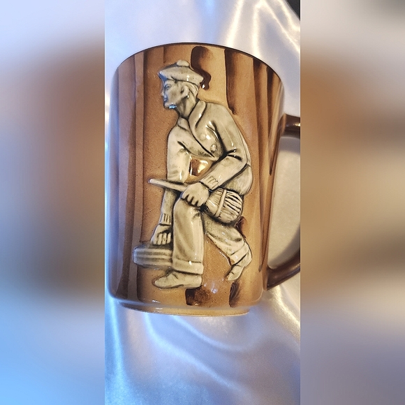 GC Japan Fine Ceramic Mug - Curling - Picture 4 of 9